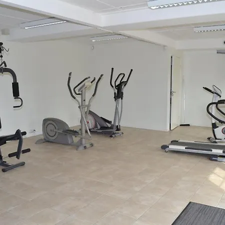 Apartment Alfa - 2-3km From The Sea In Western Jutland By Interhome